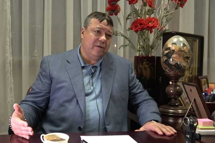 Солнцевский босс Сергей Михайлов и партнеры поздравляют криминального авторитета из Узбекистана
