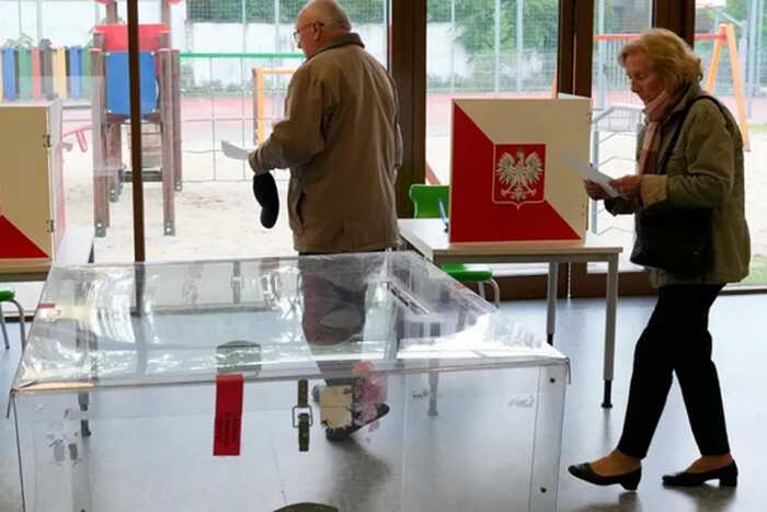 Верховный суд Польши признал нарушения на выборах и начал пересчет голосов